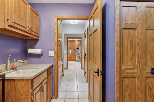 1349 Tamberwood Trail, Woodbury, MN 55125