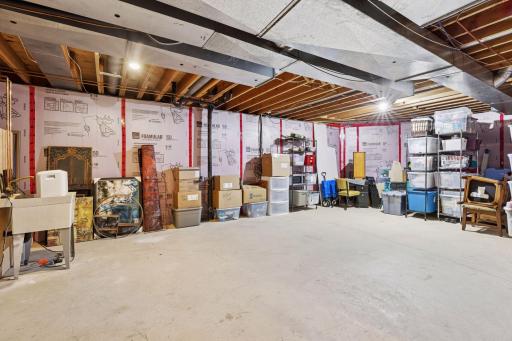 1349 Tamberwood Trail, Woodbury, MN 55125