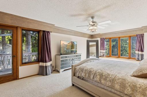 1349 Tamberwood Trail, Woodbury, MN 55125