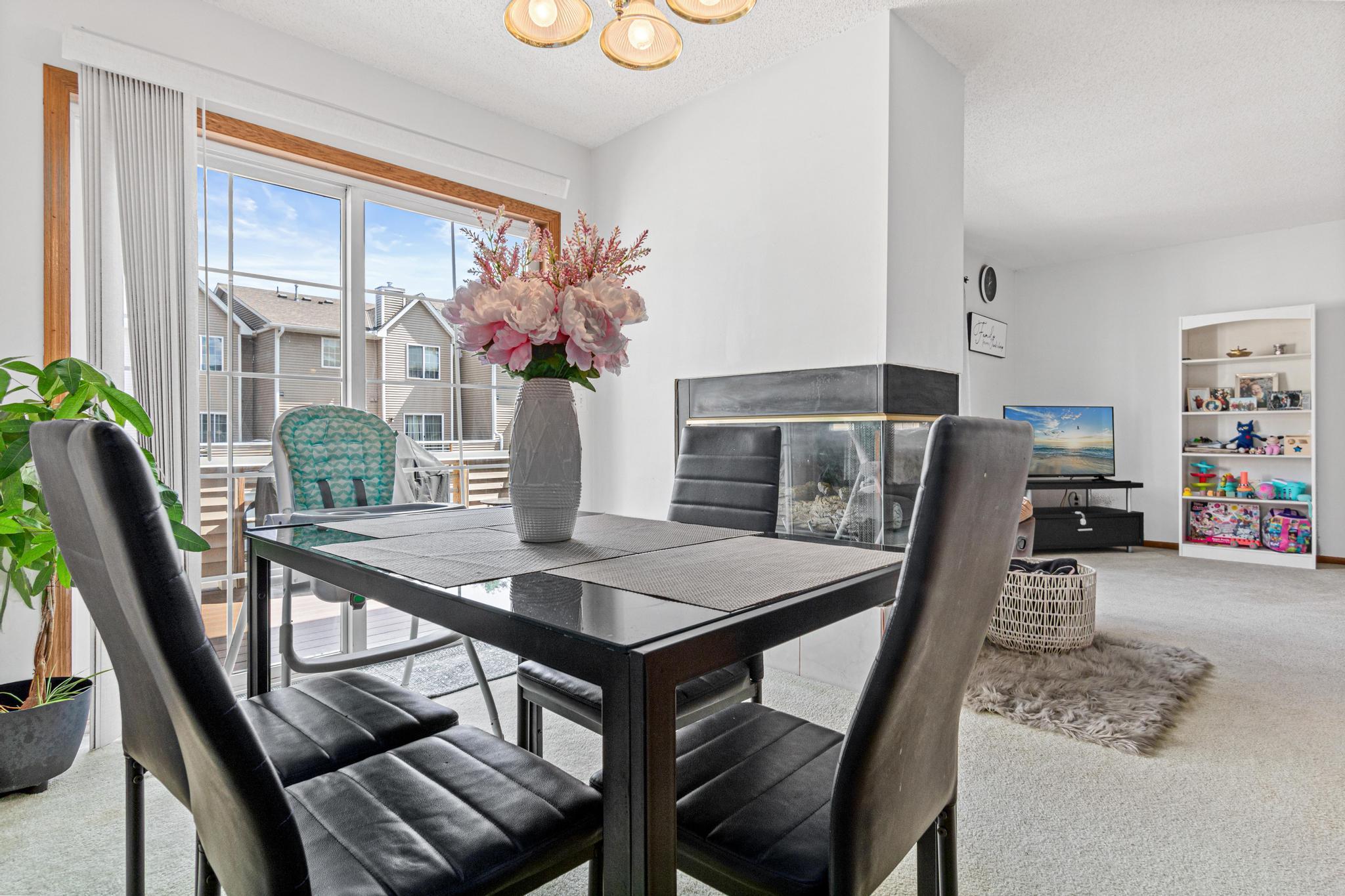 10940 Johnson St NE, Blaine-8.jpg