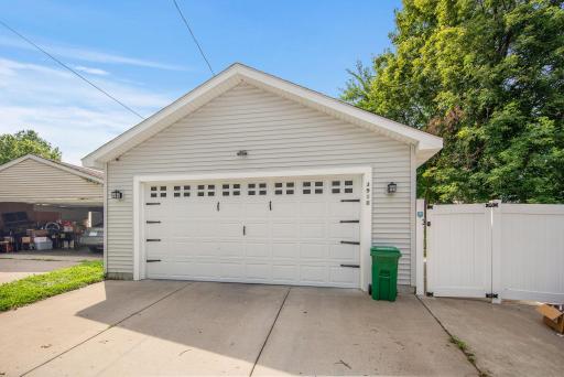 3910 Girard Avenue N, Minneapolis, MN 55412