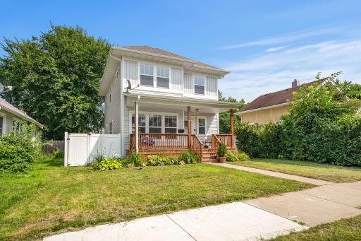 3910 Girard Avenue N, Minneapolis, MN 55412