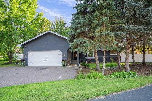 12487 93rd Avenue N, Maple Grove, MN 55369