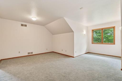 28075 Zuni Street NW, Isanti, MN 55040