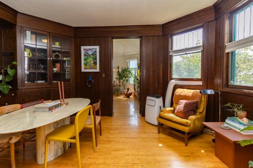 628 Cedar Lake Road S, Minneapolis, MN 55405