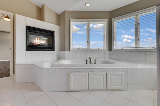 Spa-inspired bath with relaxing jetted tub