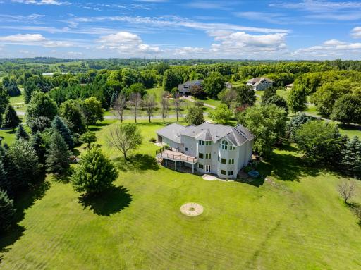 23371 Grandview Trail, Lakeville, MN 55044