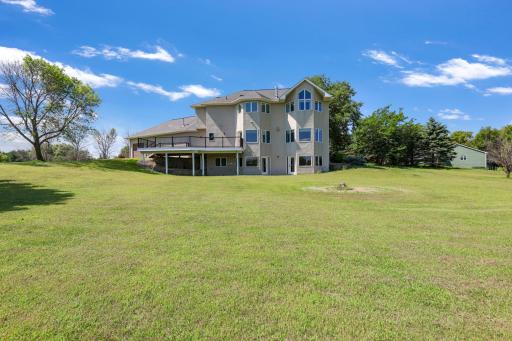 23371 Grandview Trail, Lakeville, MN 55044