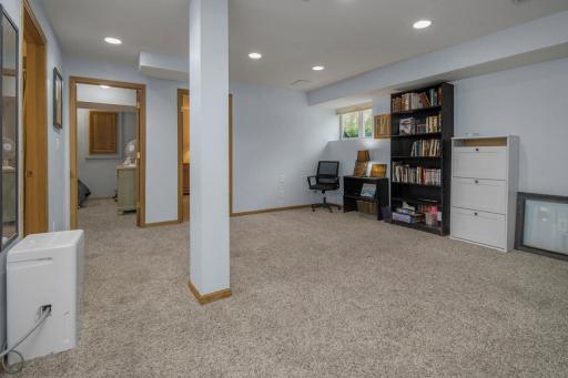 15041 Butternut Lane, Burnsville, MN 55306