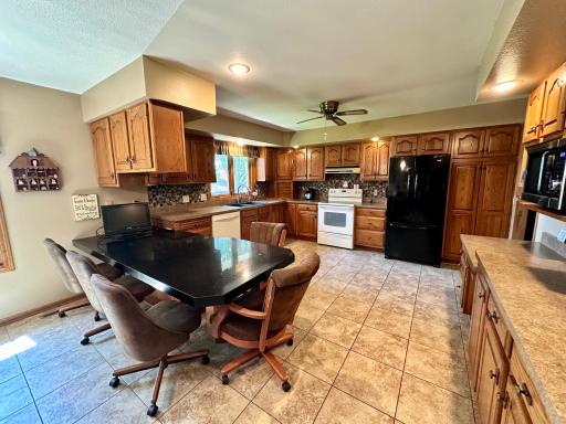 19118 Aspen Avenue, Tracy, MN 56175