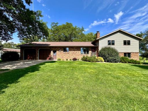 19118 Aspen Avenue, Tracy, MN 56175