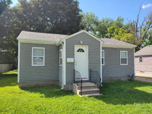 390 N Broadway, Wells, MN 56097