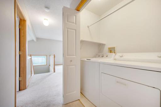 3635 Genevieve Avenue N, Oakdale, MN 55128