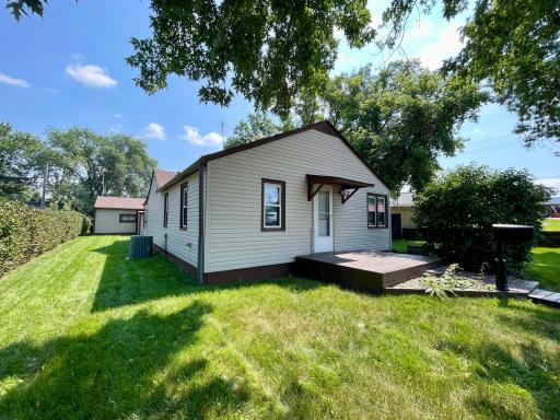 2 10th Avenue N, Waite Park, MN 56387