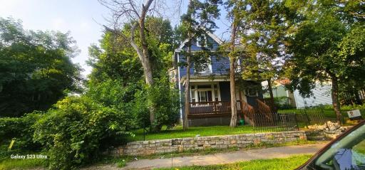 101 Manitoba Avenue, Saint Paul, MN 55117