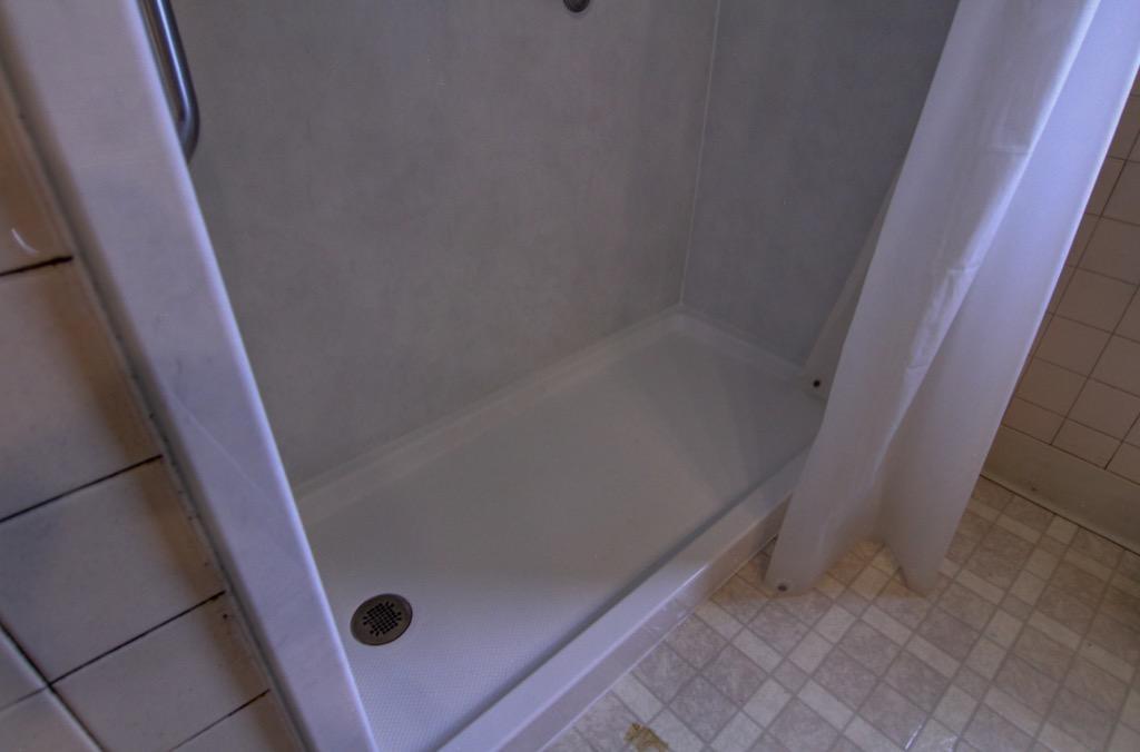 3204 Brunswick Ave S-111.jpg