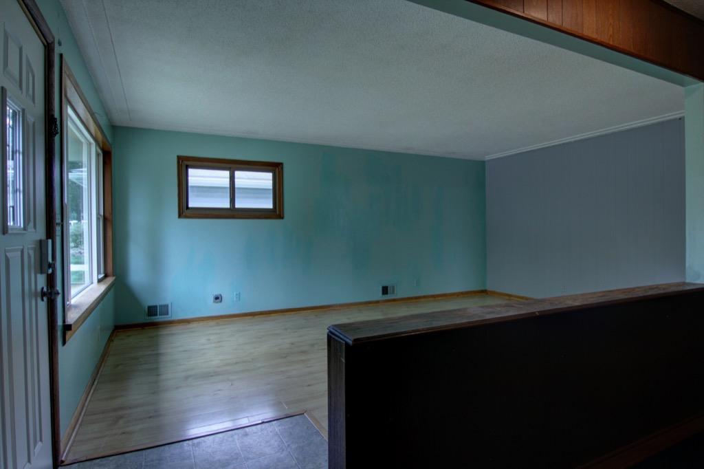 3204 Brunswick Ave S-118.jpg