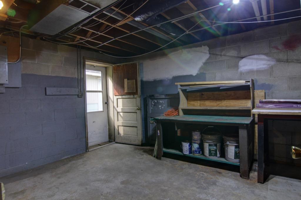 3204 Brunswick Ave S-123.jpg
