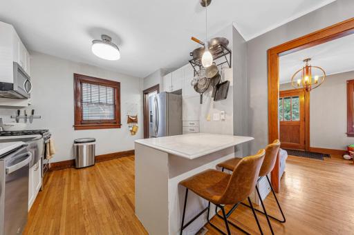 304 6th Avenue NW, Faribault, MN 55021