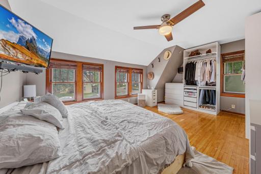 304 6th Avenue NW, Faribault, MN 55021