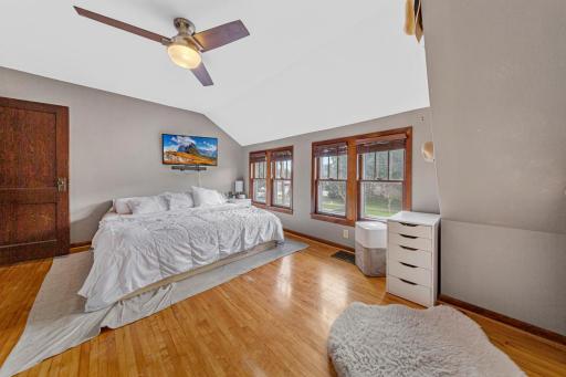 304 6th Avenue NW, Faribault, MN 55021