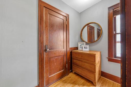 304 6th Avenue NW, Faribault, MN 55021