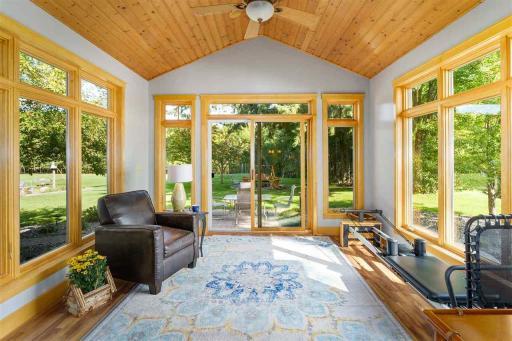 18300 672nd Ln, Jacobson, MN 55752