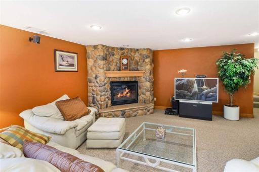 18300 672nd Ln, Jacobson, MN 55752