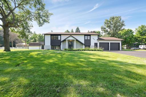 5931 Henry Street, Maple Plain, MN 55359