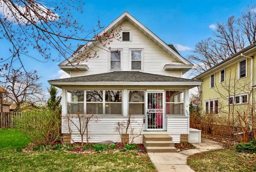344 6th Avenue S, South Saint Paul, MN 55075