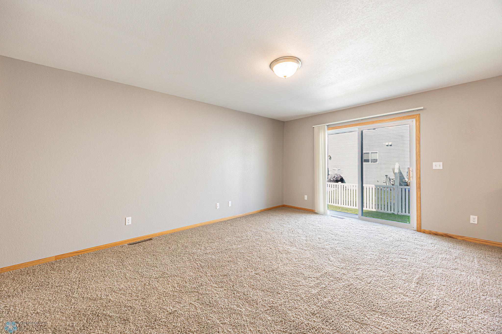 4285 Estate Dr S, Fargo, ND, 58104-7.jpg