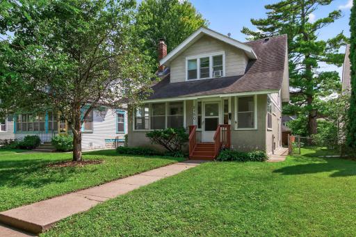 2150 Marshall Avenue Saint Paul is an up/down Duplex ready for a new owner.