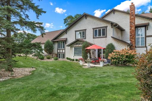 1869 Eagle Ridge Drive, 12, Saint Paul, MN 55118