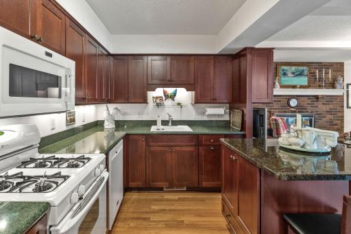 1869 Eagle Ridge Drive, 12, Saint Paul, MN 55118