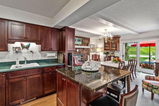 1869 Eagle Ridge Drive, 12, Saint Paul, MN 55118