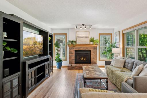 7460 Windmill Drive, Chanhassen, MN 55317