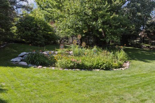 7460 Windmill Drive, Chanhassen, MN 55317