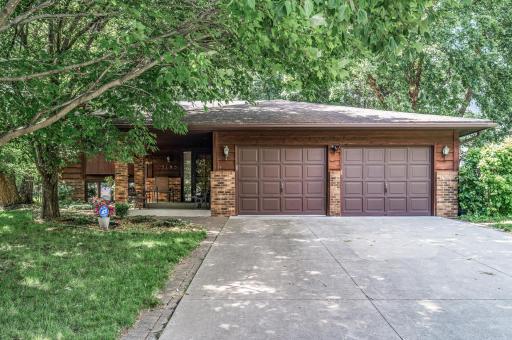 3195 Park Overlook Drive, Saint Paul, MN 55126