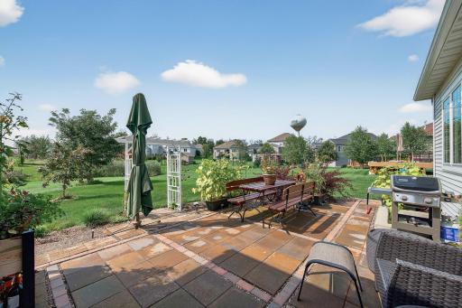 2209 Naples Avenue, Cologne, MN 55322
