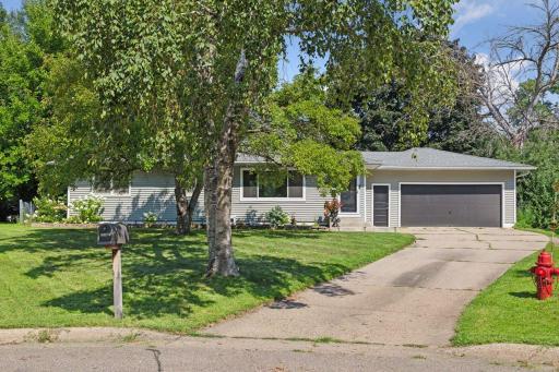 2182 Garnet Point, Eagan, MN 55122