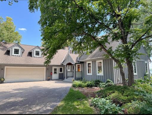2505 Country Club Drive NE, Willmar, MN 56201