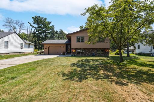 1734 Birch Lake Ave White Bear Lake MN_0004.jpg