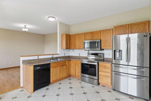 8989 Garland Lane N, Maple Grove, MN 55311