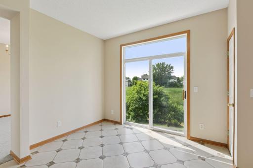 8989 Garland Lane N, Maple Grove, MN 55311