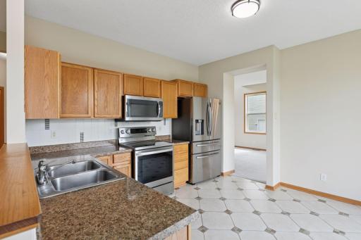 8989 Garland Lane N, Maple Grove, MN 55311