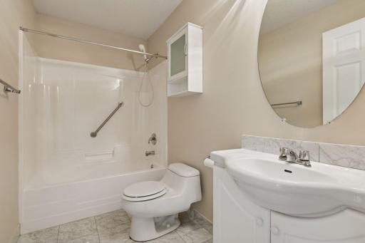 8989 Garland Lane N, Maple Grove, MN 55311