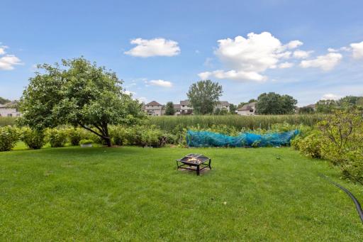 8989 Garland Lane N, Maple Grove, MN 55311
