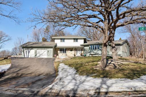 Photo for 1200 Lacota Lane, Burnsville, MN 55337 - listing #6772491 1200 Lacota Lane, Burnsville, MN 55337