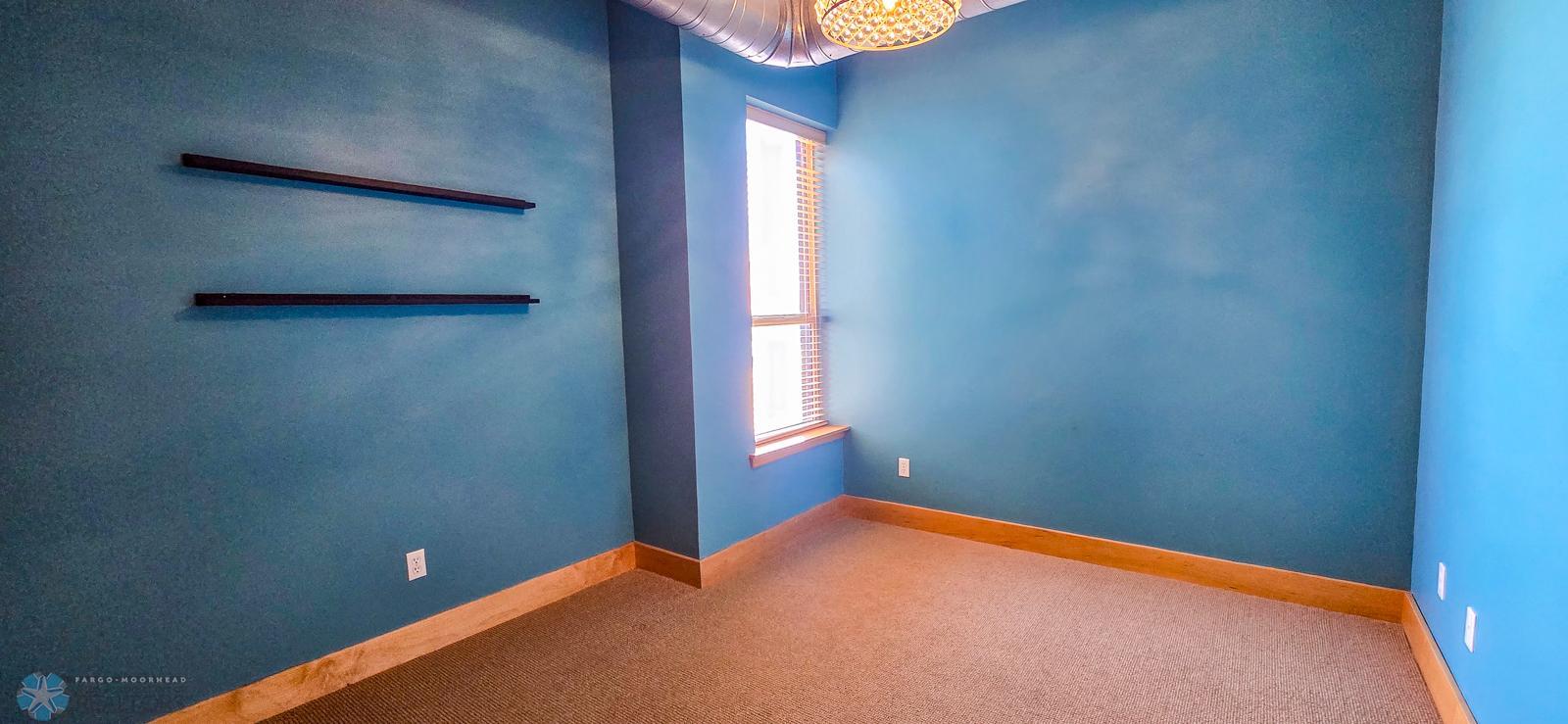 Broadway bedroom #2-17.jpg