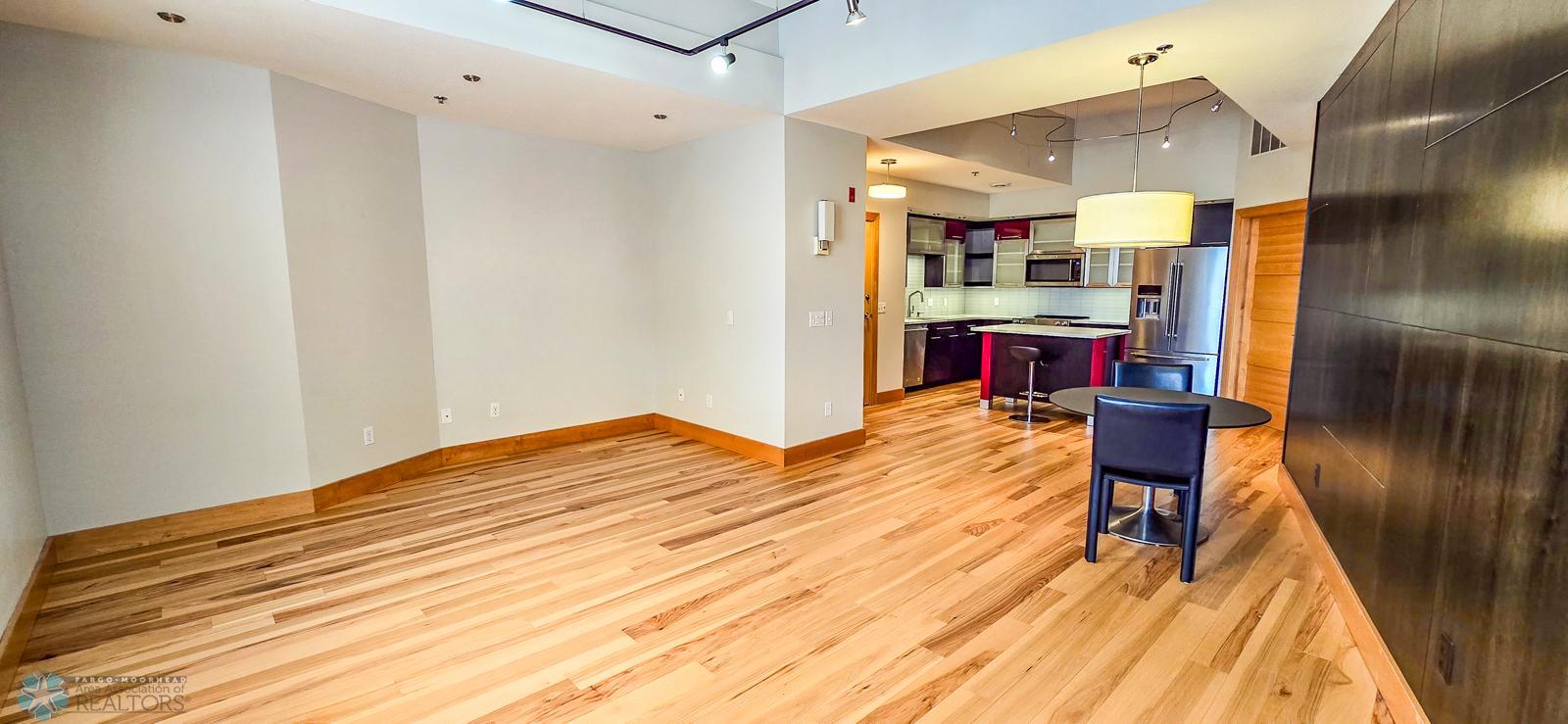 Broadway living room-5.jpg